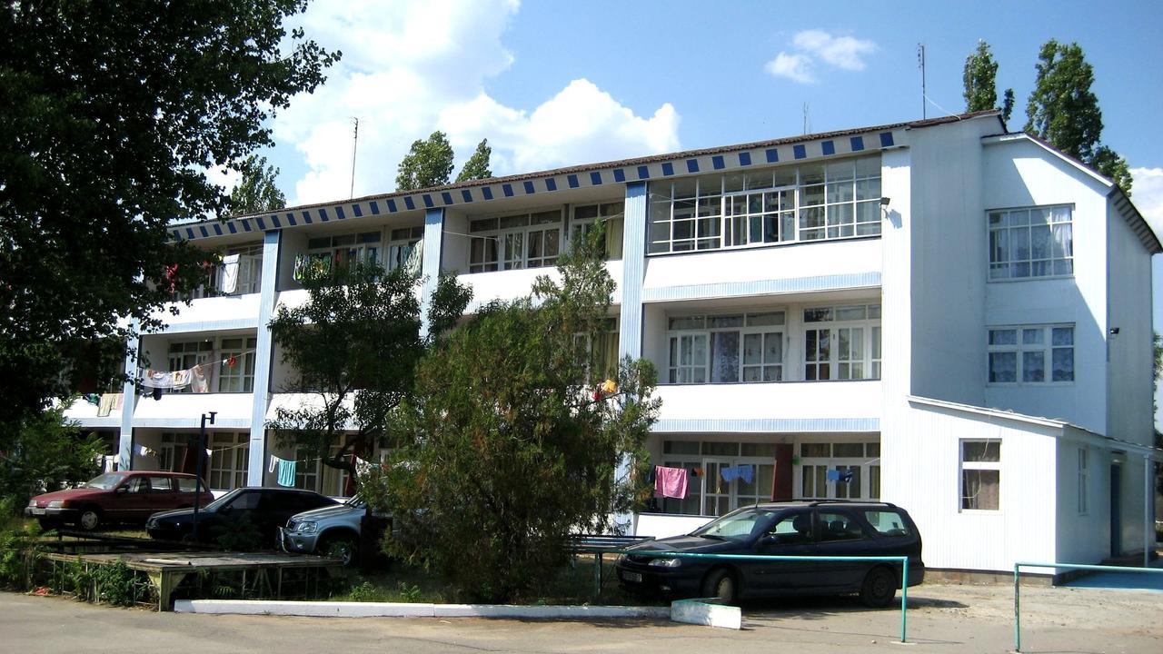 Neptun-2 Hotel Kobleve Exterior foto